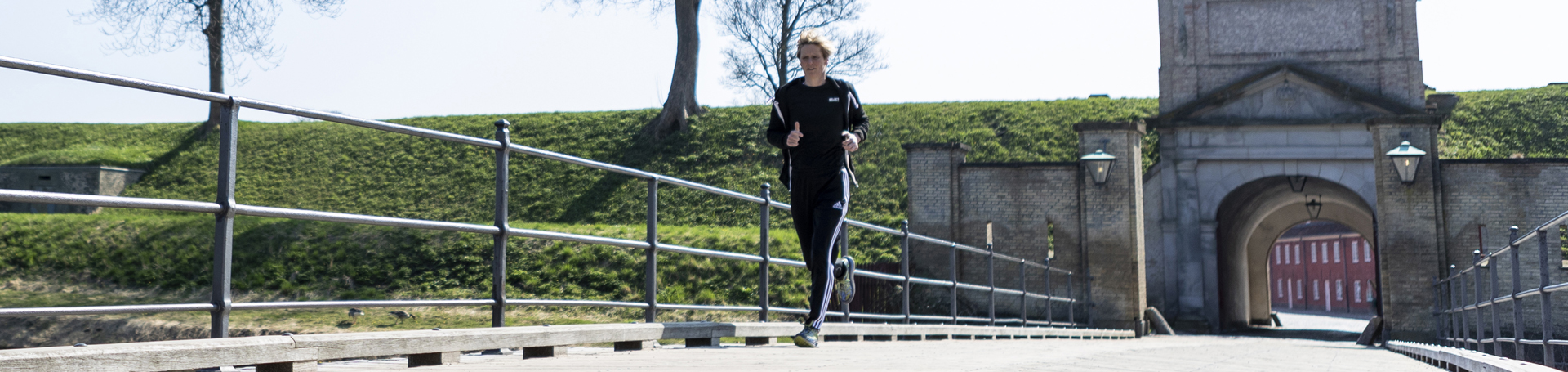 VP_VP_ALL_1920x455_1805_Lene_Rantala_Running_Bridge_Spring.jpg